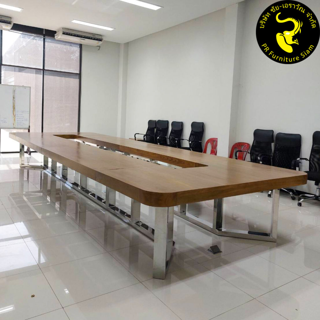 โต๊ะประชุมไม้สักขาสแตนเลส รองรับการใช้งานระดับองค์กร