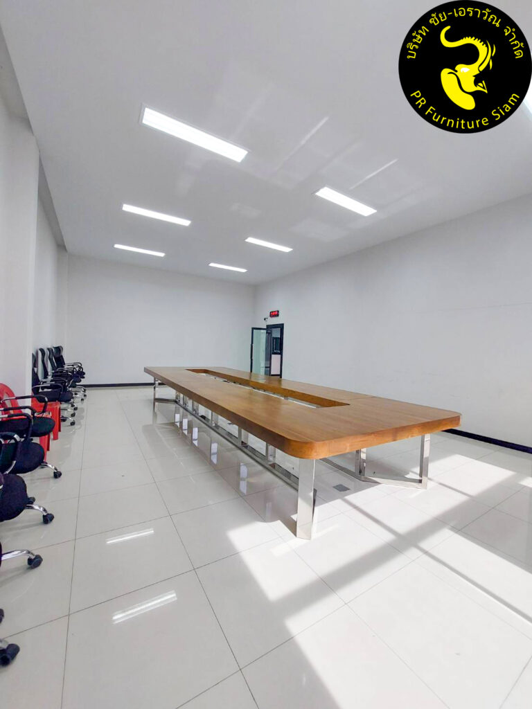 โต๊ะประชุมไม้สักขาสแตนเลส ขนาด 6 เมตร ติดตั้งที่ TMT All Steel