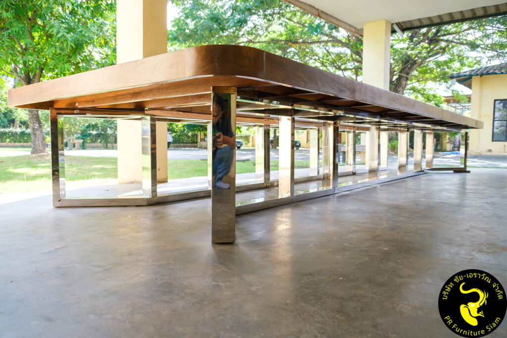 โต๊ะประชุมไม้สักขาสแตนเลส ขนาด 6 เมตร สั่งทำตามแบบ