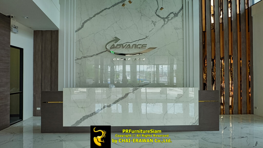 โต๊ะประชุมไม้สักขาเหล็กกล่อง แบบ Knockdown พร้อมหลุมเปิด-ปิดบานพับซ่อน