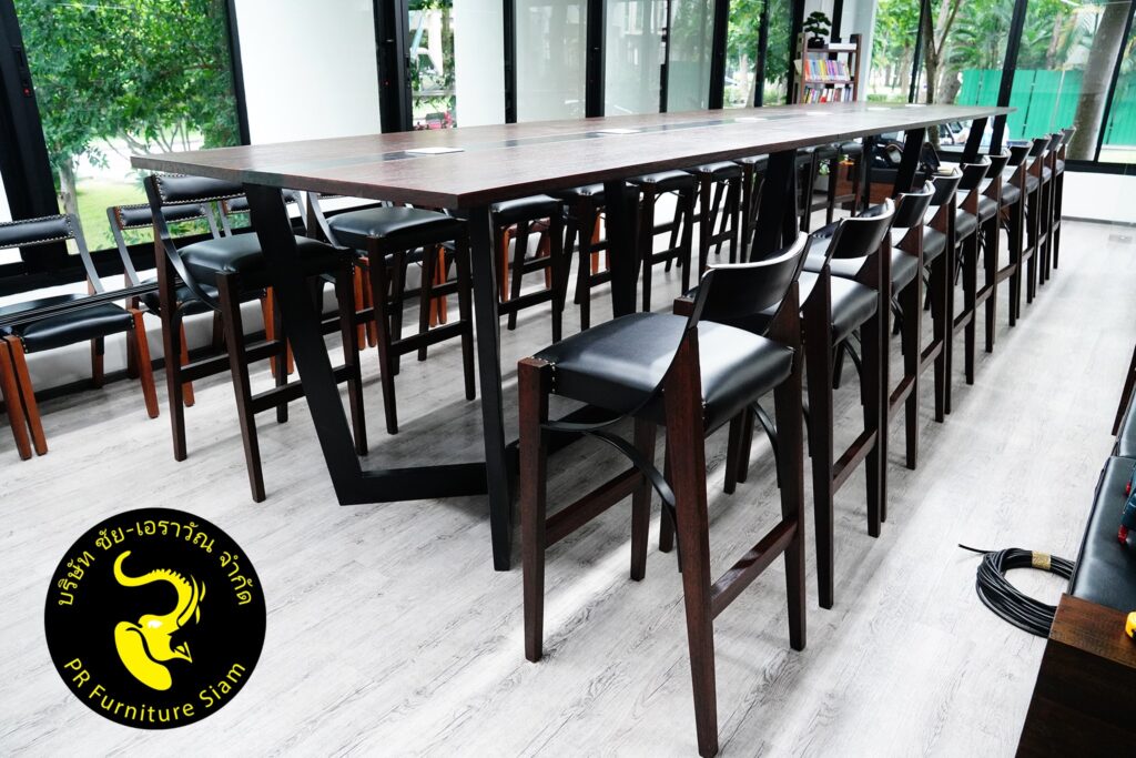 โต๊ะประชุมไม้เนื้อแข็งขาเหล็ก แข็งแรง ทนทาน รองรับการใช้งานหนัก