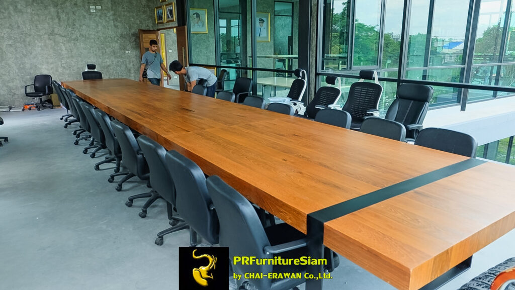 โต๊ะประชุมไม้สักขาเหล็ก Knockdown พร้อมติดตั้งโดยทีมช่าง PRFurnitureSiam