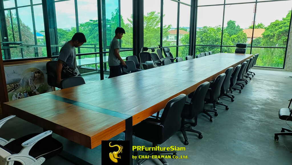โต๊ะประชุมไม้สักขาเหล็ก ดีไซน์โมเดิร์น แข็งแรง พร้อมใช้งานองค์กรขนาดใหญ่