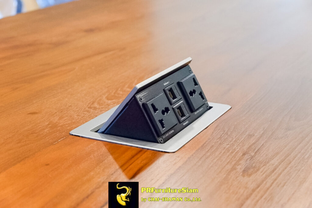 โต๊ะประชุมไม้สัก Knockdown พร้อมขาสแตนเลส และระบบไฟ Pop-Up