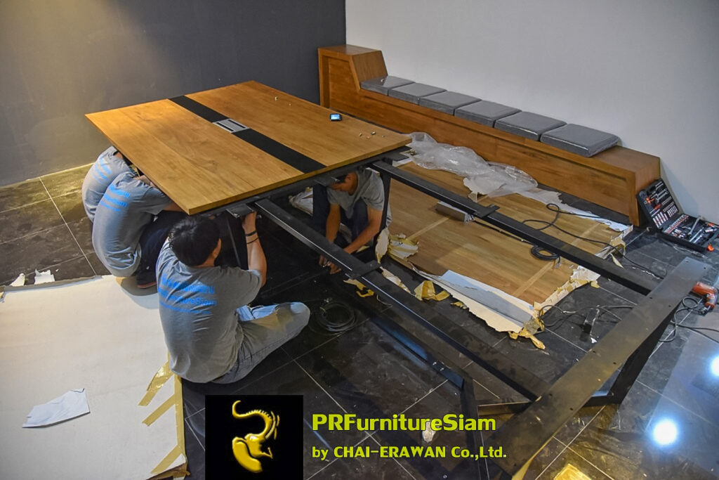 โต๊ะประชุมไม้สักดีไซน์โมเดิร์น พร้อมติดตั้งโดยทีมช่าง PRFurnitureSiam